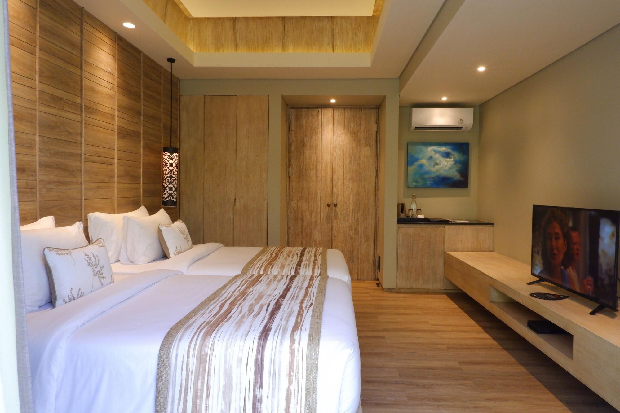 Cross Bali Breakers Jimbaran Exterior foto