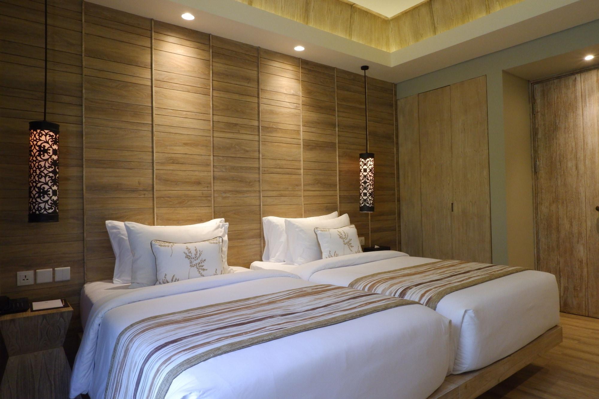 Cross Bali Breakers Jimbaran Exterior foto